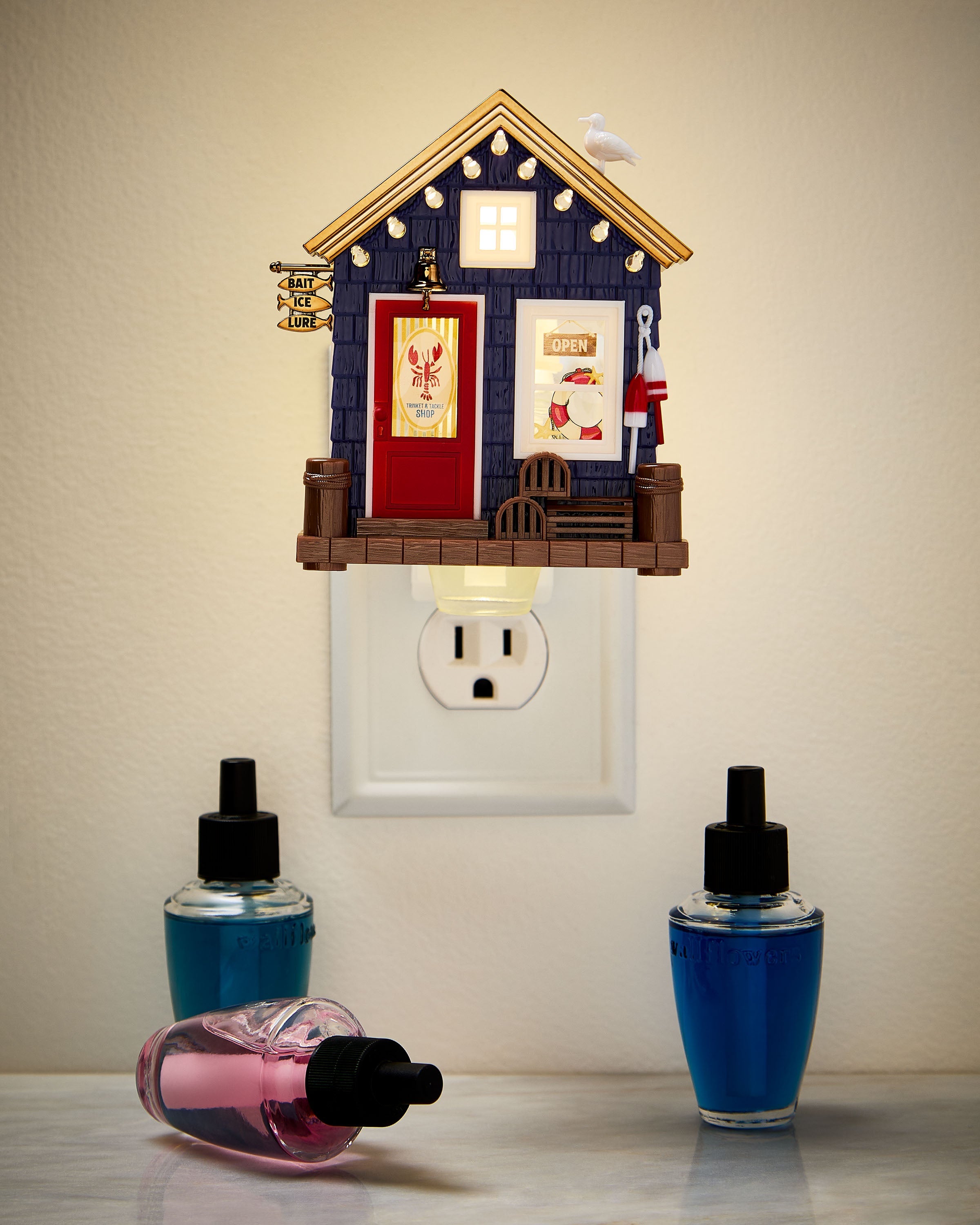 Bait Shop Scent Control&trade; Nightlight Wallflowers Fragrance Plug