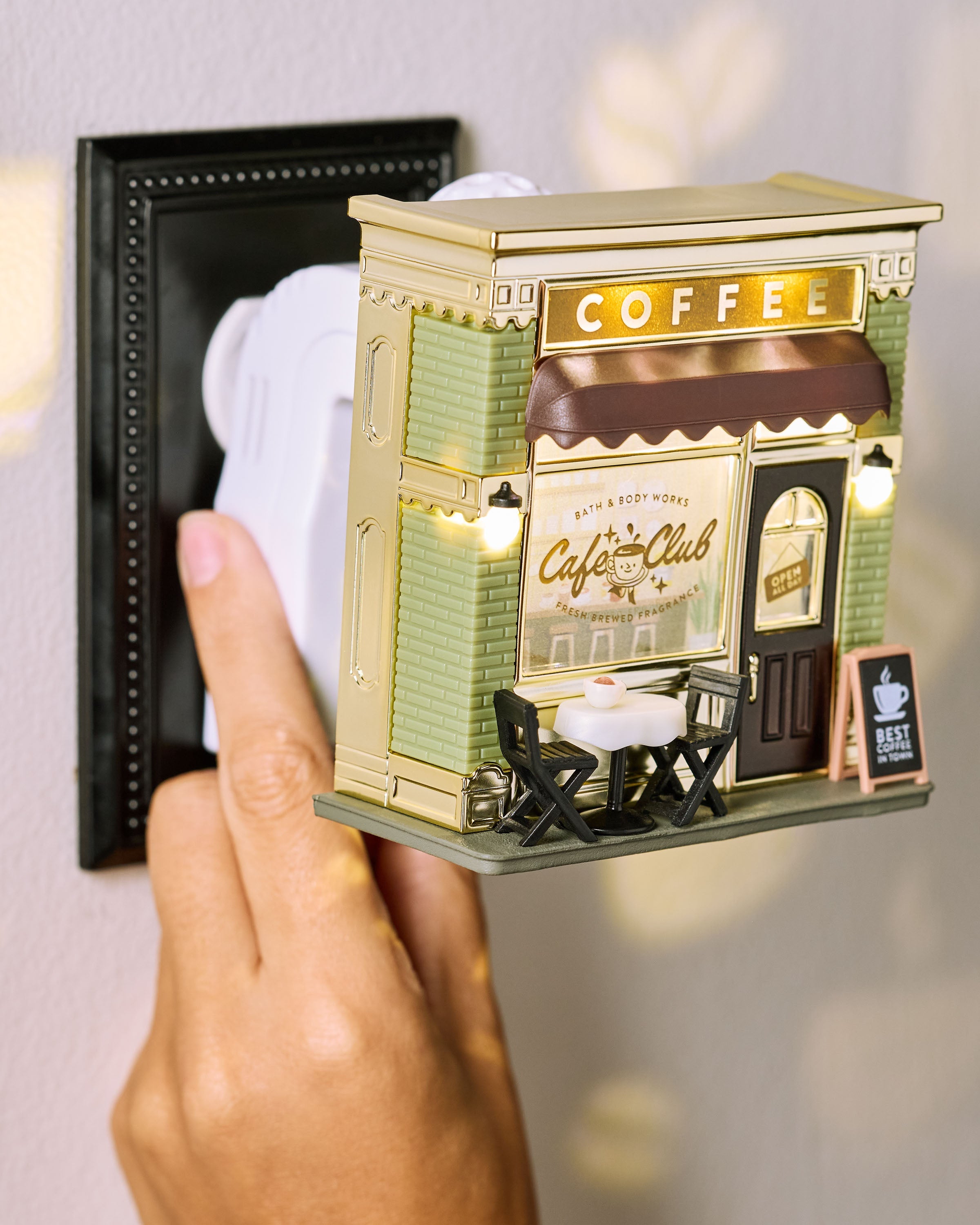 Coffee Shop Projector Nightlight Wallflowers Fragrance Plug